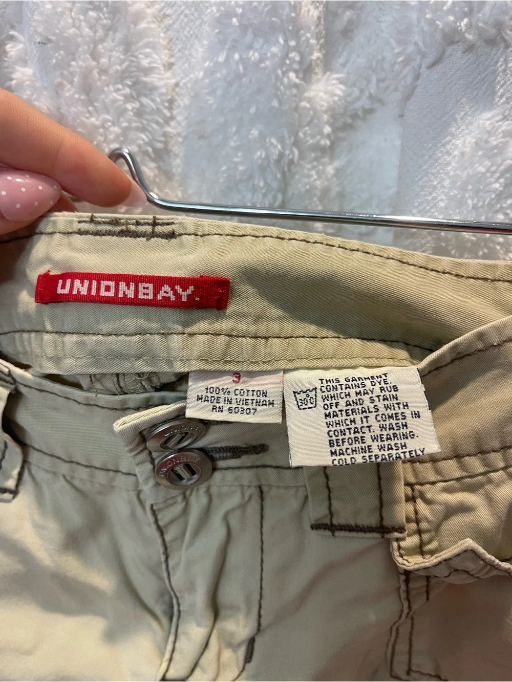 Y2K Union Bay tan & cream 100% cotton cargo mini shorts